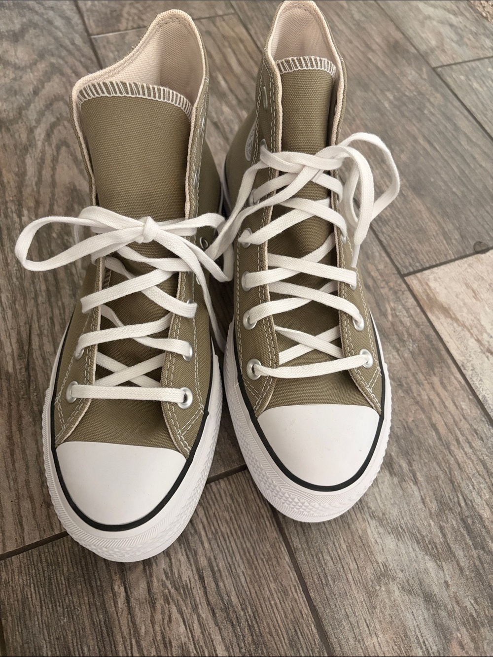 Classic High-Top Canvas Sneakers for Women in Olive with White Trim